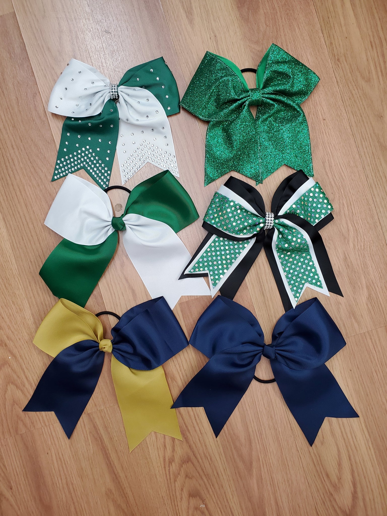 Cheer Bows – BroadwayEmbroidery